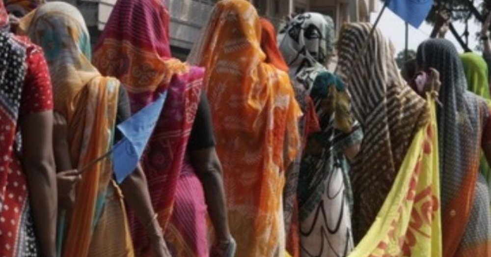 महिलाएं