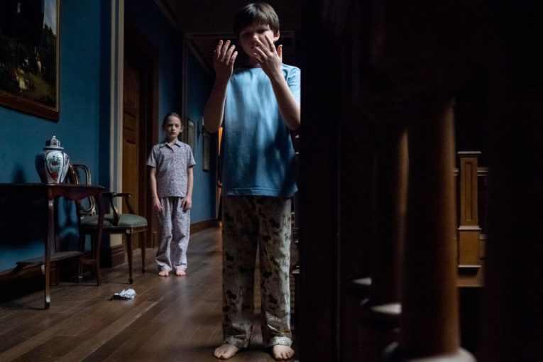 The Haunting Of Bly Manor Streaming Review Of The Haunting Of Bly Manor Streaming On Netflix